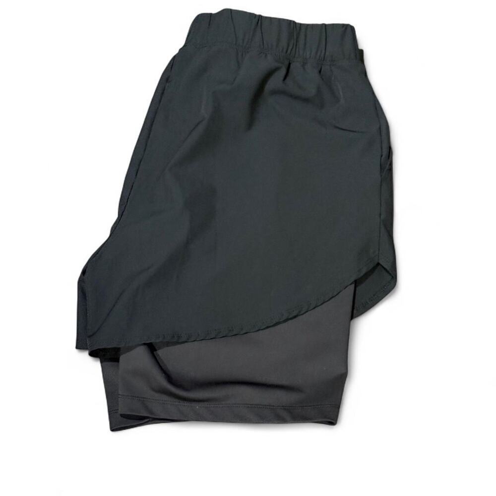 Year of Ours Shorts with built-in biker shorts (sz XL)